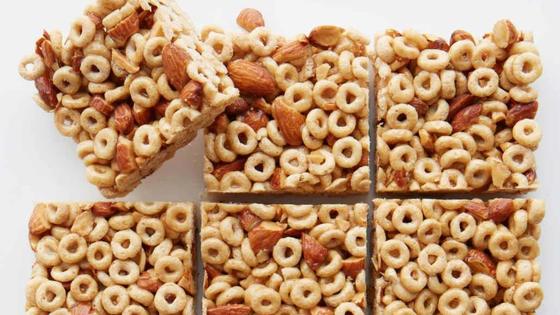 Nahrungsmittelgrad 150mm 80pcs/Min Granola Bar Making Machine