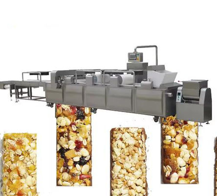 Kleiner geschwollener Süßigkeitsreishauch, der Maschine, Kekserzeugungsmaschine herstellt