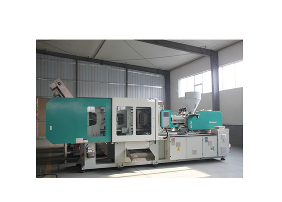 Haustier-Spritzen-Maschine 380V 50HZ, Einspritzungs-Hundeimbiss-Gestaltungsmaschine