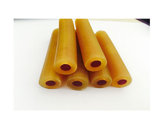 Hundefestlichkeiten/Hundkauen/Detal-Sorgfalt behandelt Lebensmittelproduktions-Fließband