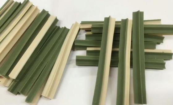 Kauspielzeug-Welpenfutter-Extruder-Maschine 100 kg/h für Maisstärke, Fleischpulver